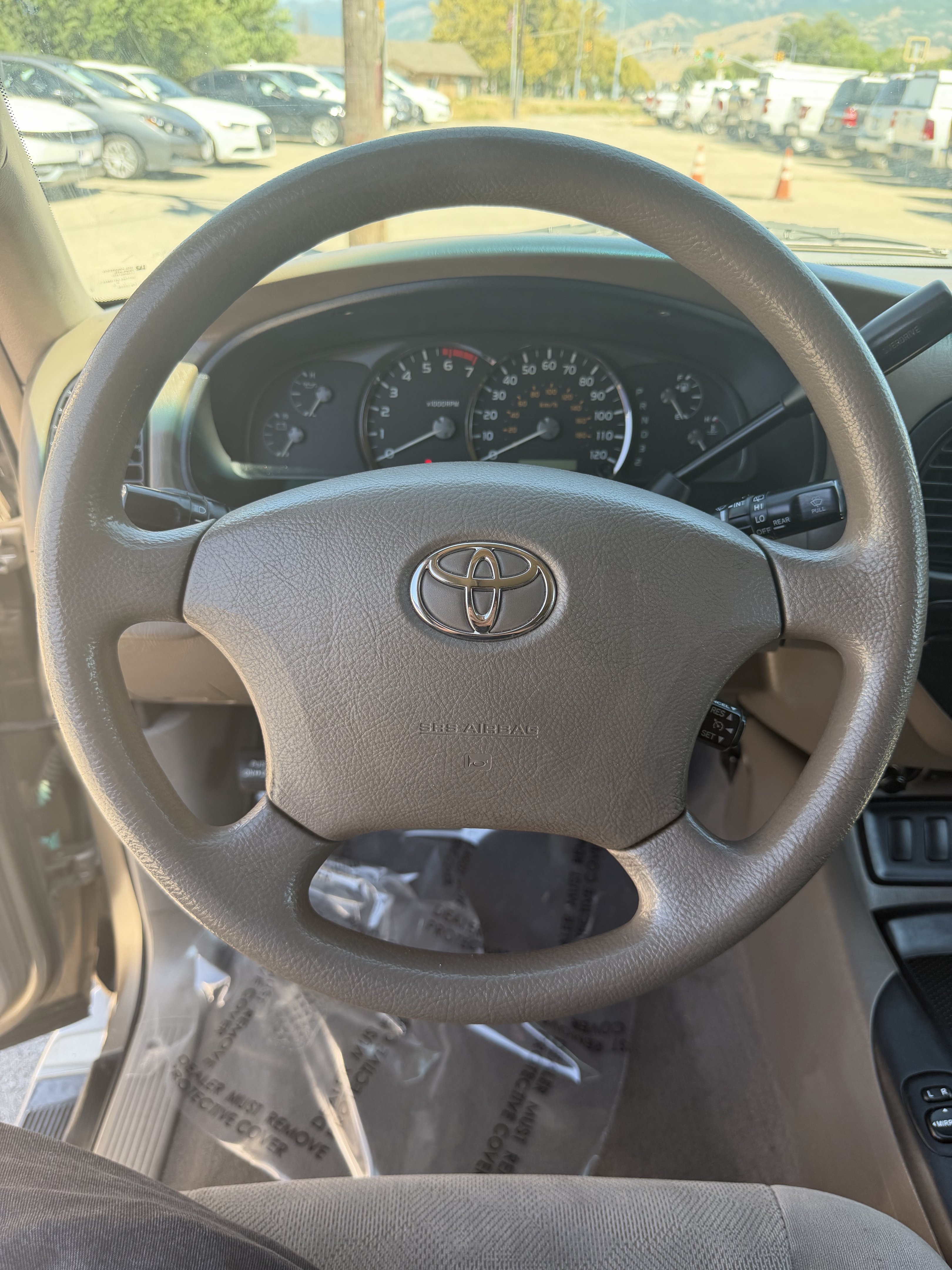 Used 2005 Toyota Sequoia SR5 RWD image 22
