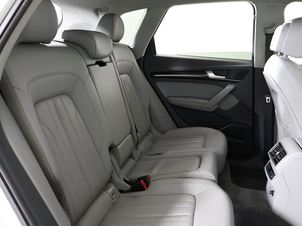Used 2019 Audi Q5 2.0T Premium Plus w/ Premium Plus Package image 40