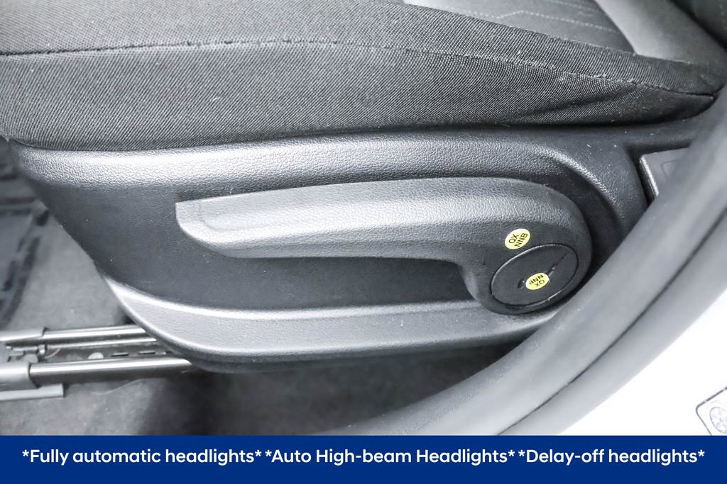 Used 2023 Hyundai Venue SE w/ Cargo Package image 7