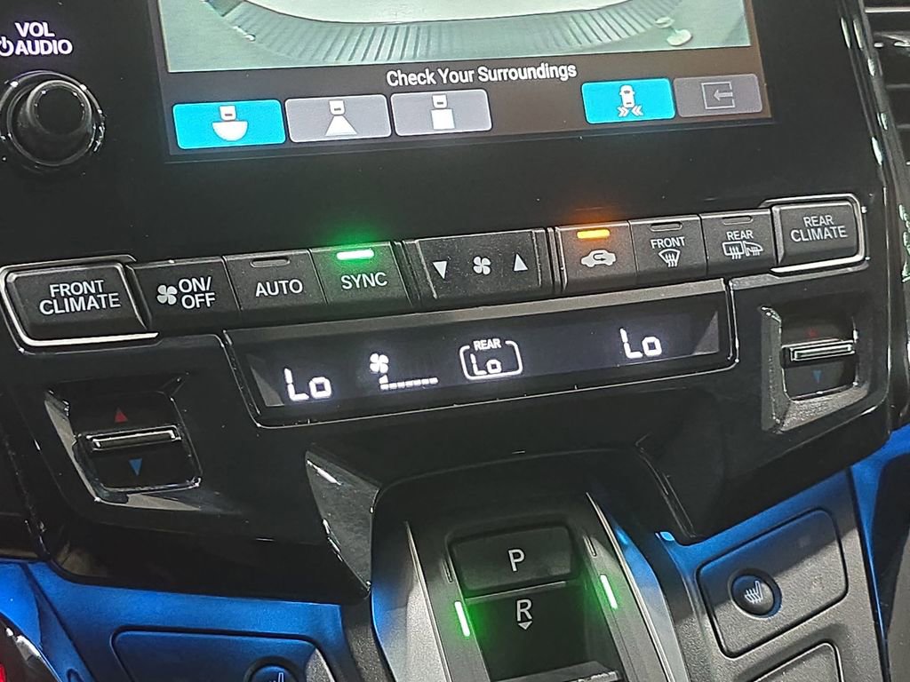 Used 2023 Honda Odyssey Touring image 23