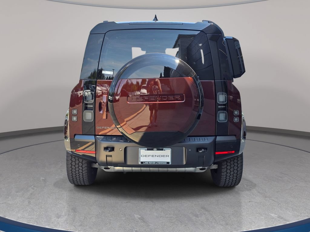 New 2026 Land Rover Defender 90 X-Dynamic SE AWD/4WD image 6