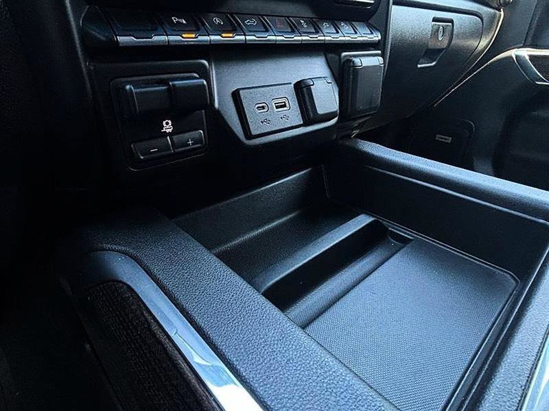 Used 2019 Chevrolet Silverado 1500 LT Trail Boss AWD/4WD image 26