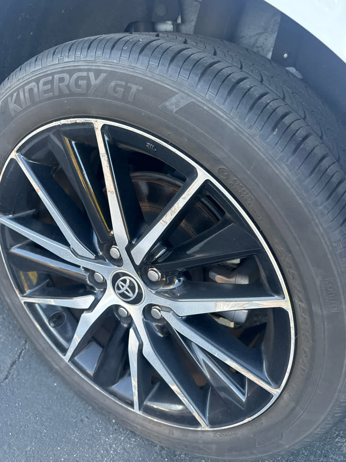 Used 2022 Toyota Camry SE image 6