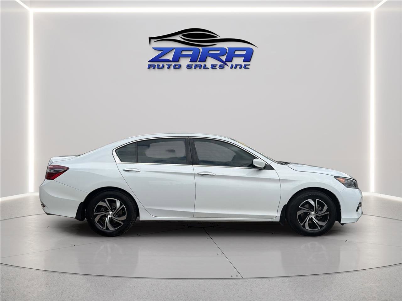 Used 2016 Honda Accord LX image 8
