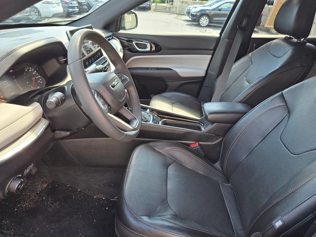 Used 2023 Jeep Compass Limited w/ Sun and Sound Group AWD/4WD image 7