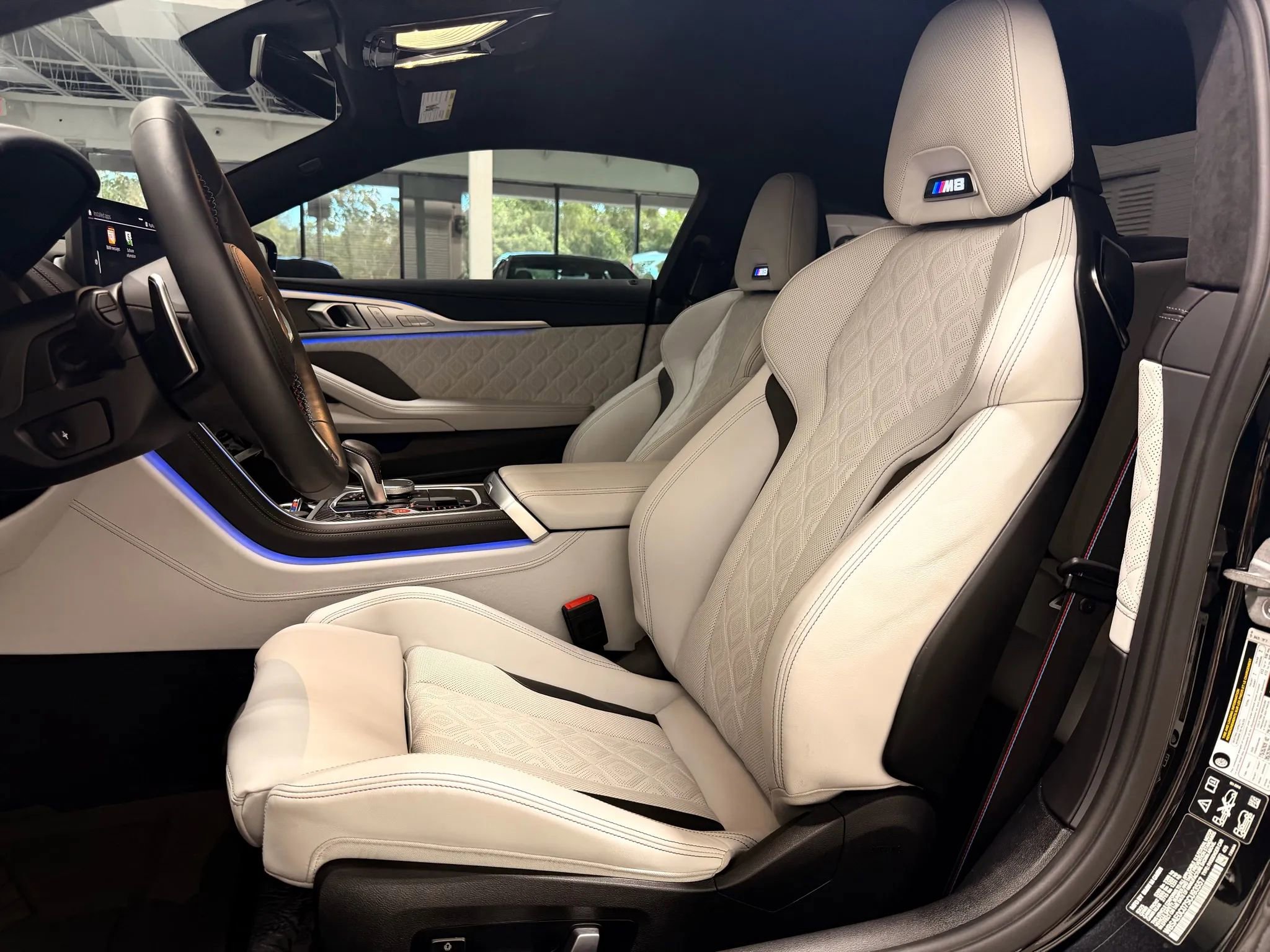 Used 2025 BMW M8 Competition image 33