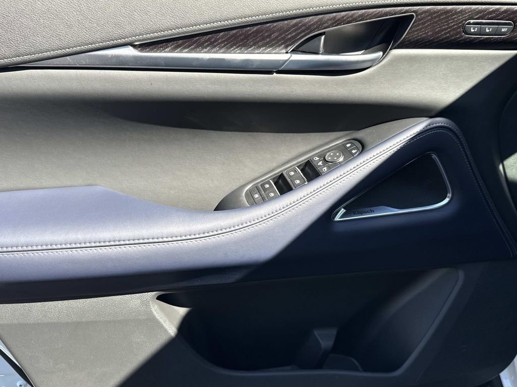 New 2026 INFINITI QX60 Luxe w/ Dark Cargo Package image 15