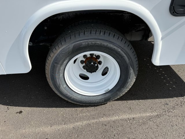 New 2026 Ford E-350 and Econoline 350 Super Duty w/ Power Equipment Group image 31