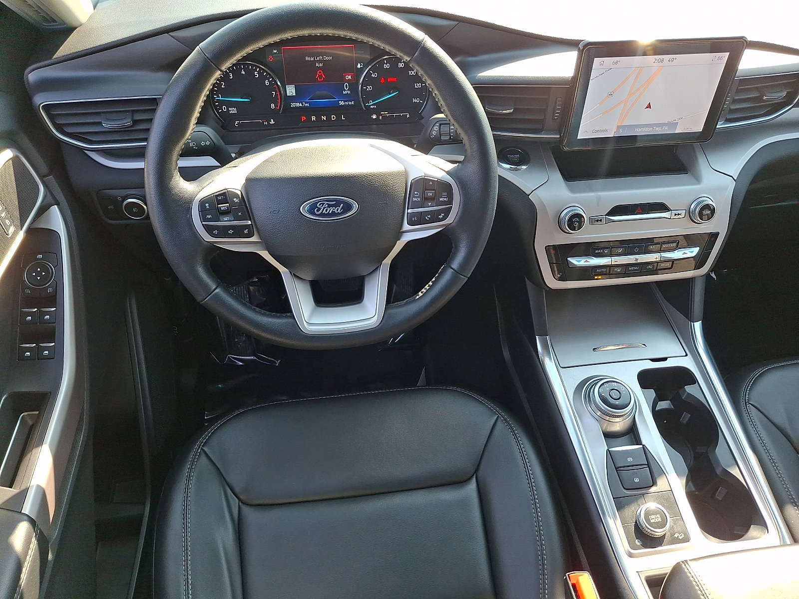 Certified 2023 Ford Explorer XLT w/ Equipment Group 202A AWD/4WD image 12