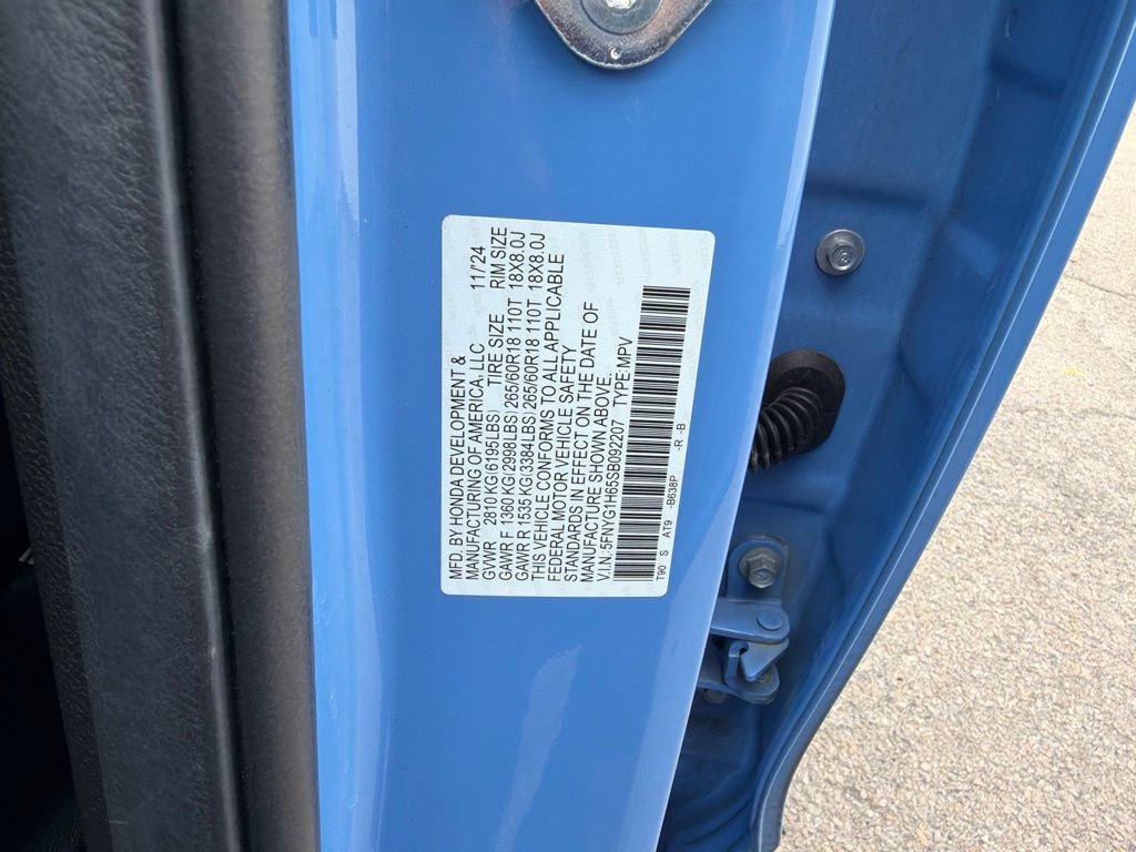 Used 2025 Honda Pilot TrailSport image 41