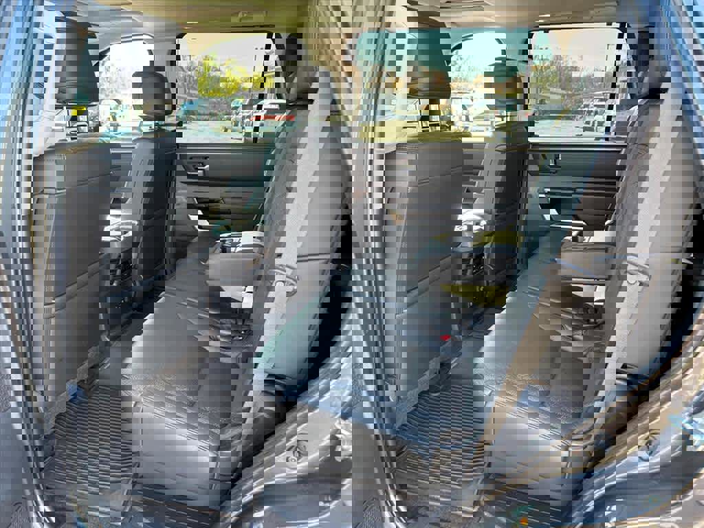 Used 2023 Toyota Sequoia Limited image 8