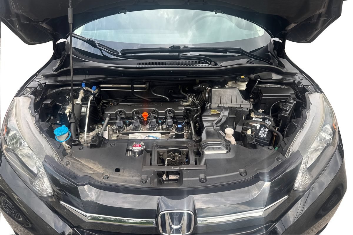 Used 2017 Honda HR-V EX image 23