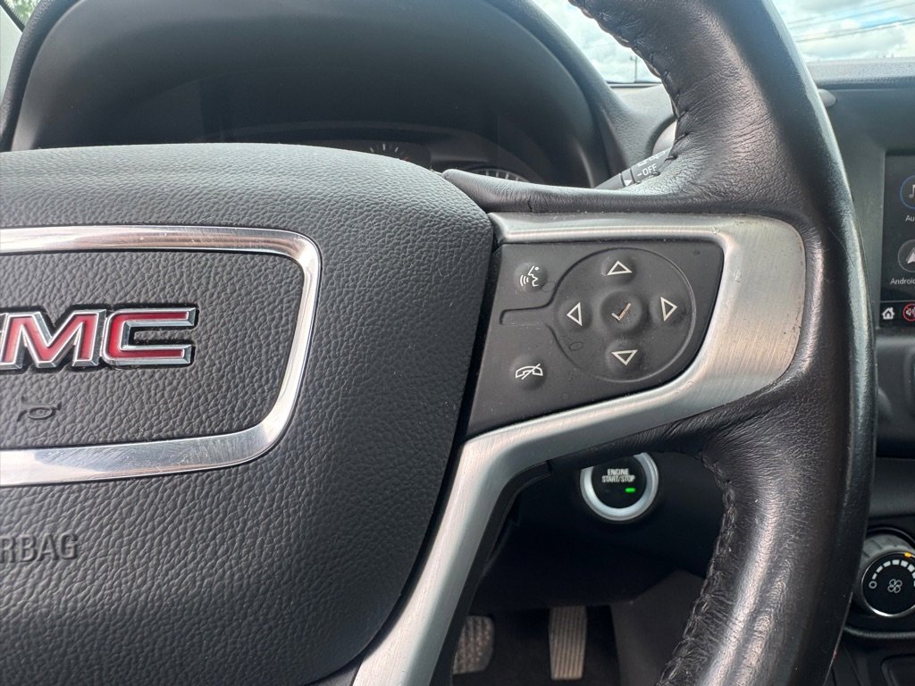 Used 2018 GMC Terrain SLE image 12