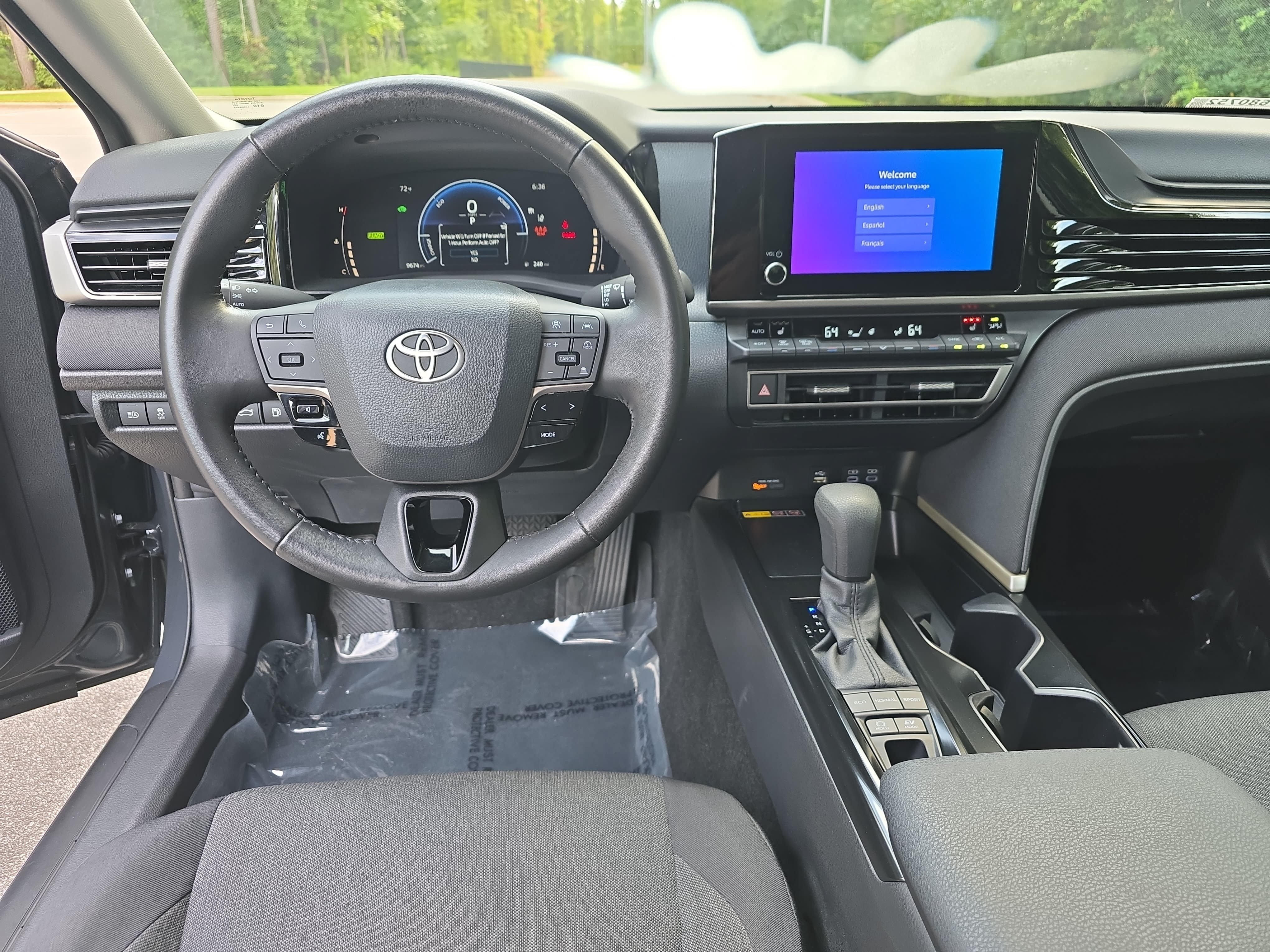 Used 2026 Toyota Camry LE w/ Convenience Package FWD image 16