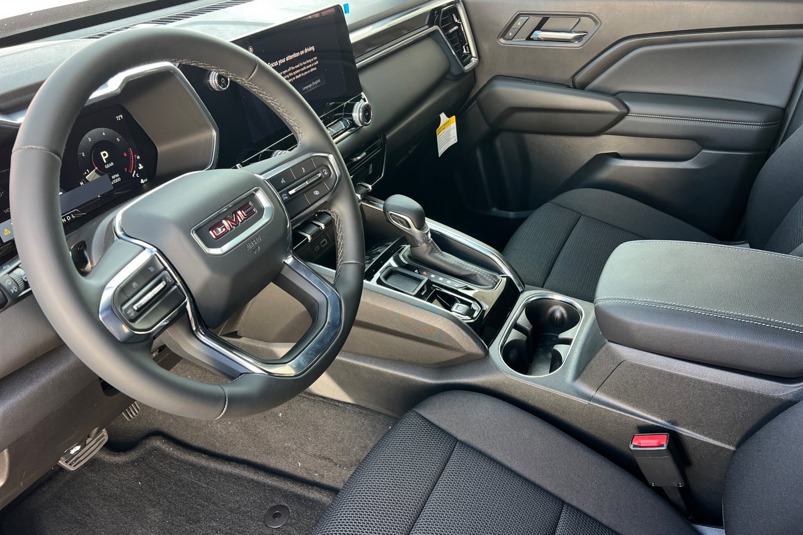 New 2026 GMC Canyon Elevation RWD image 8