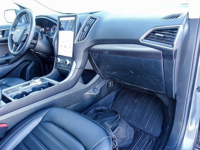 Used 2024 Ford Edge SEL w/ Convenience Package image 10