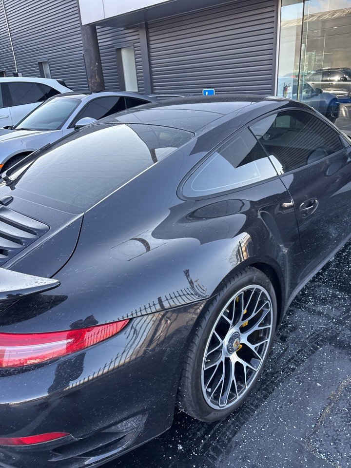 Used 2014 Porsche 911 Turbo S image 29