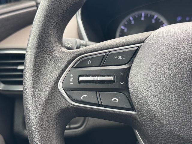 Used 2020 Hyundai Santa Fe SE FWD image 18