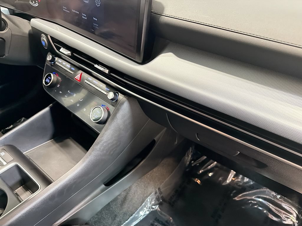 Used 2024 Hyundai Sonata SEL FWD image 27