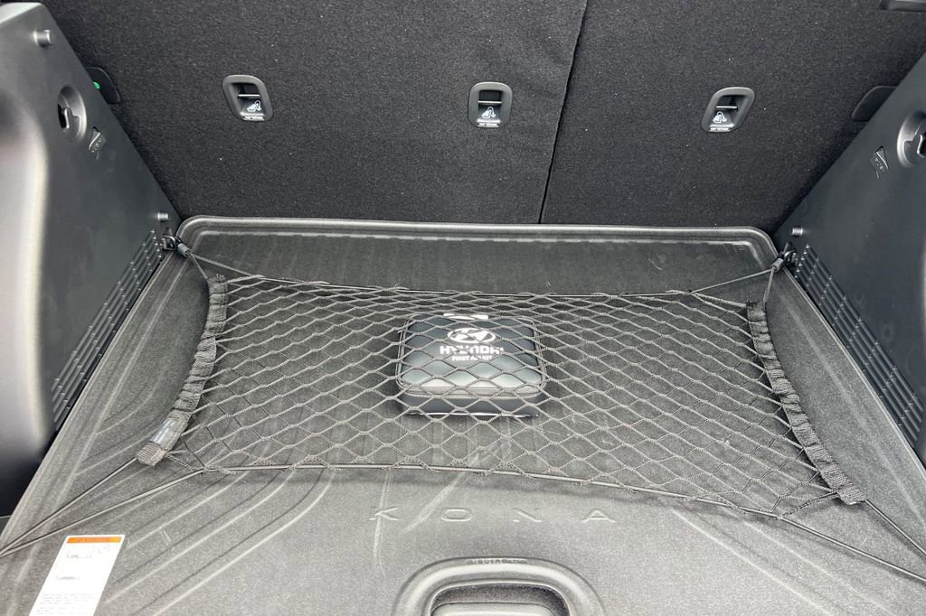 New 2026 Hyundai Kona SE image 13