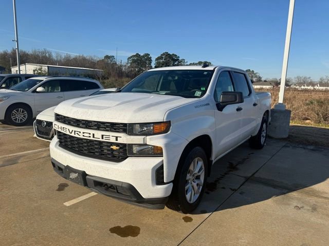 Used 2020 Chevrolet Silverado 1500 Custom w/ Custom Value Package image 1
