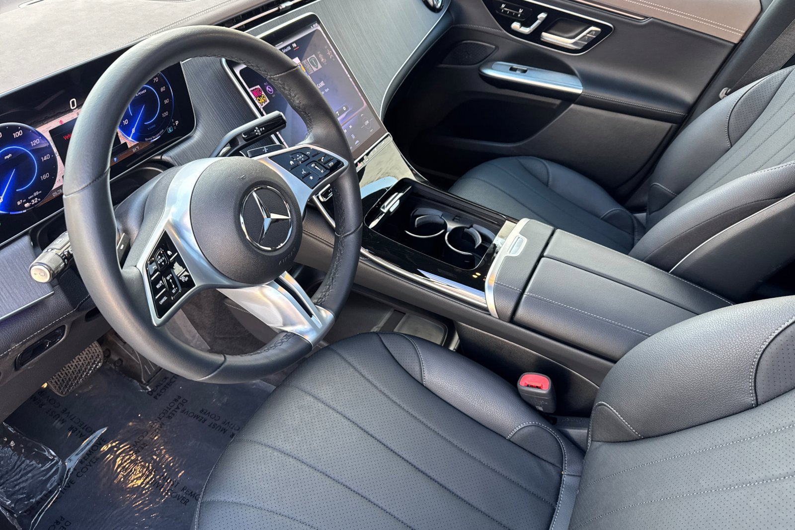 Certified 2026 Mercedes-Benz EQE 320+ SUV image 11