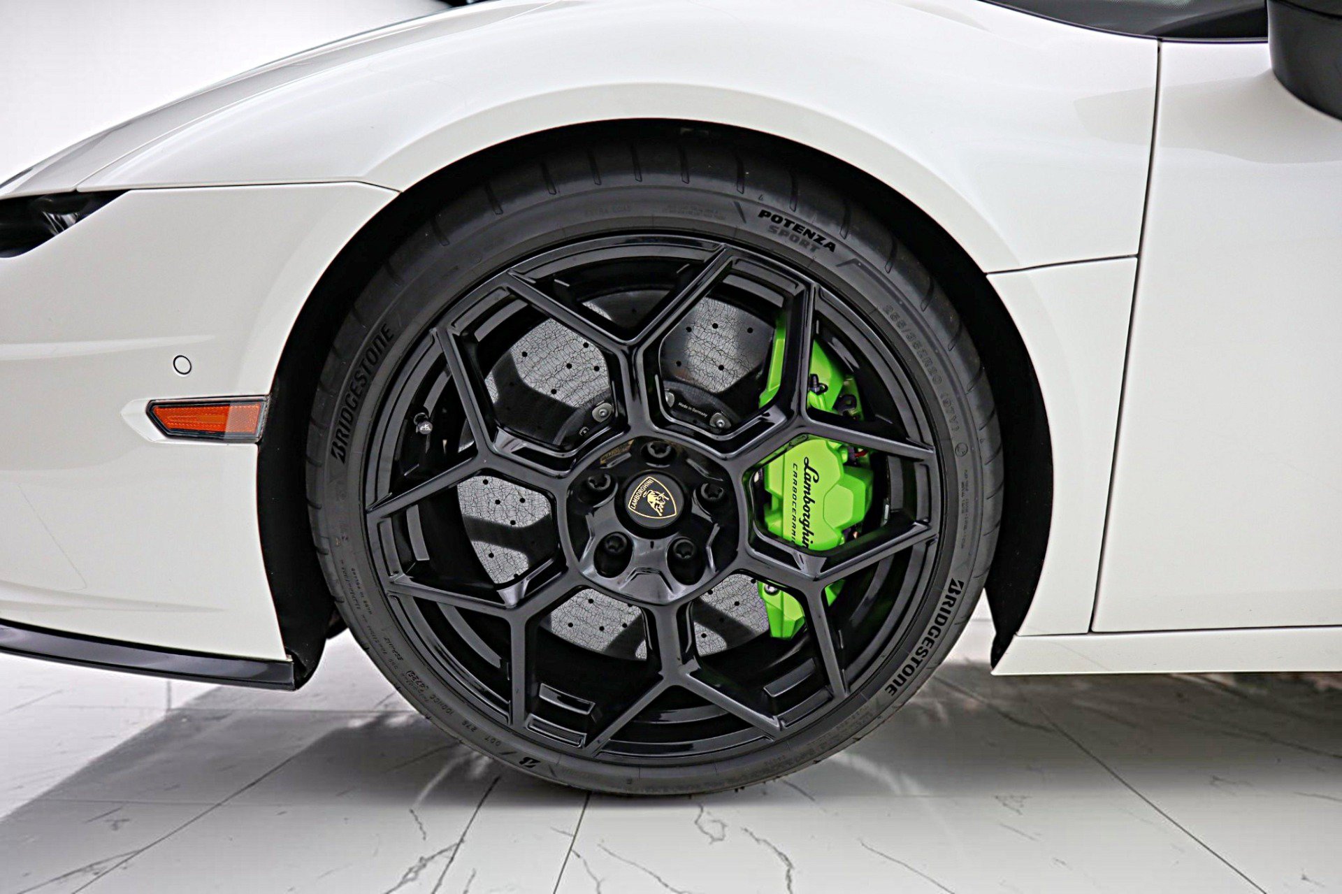 Used 2026 Lamborghini Temerario AWD/4WD image 42