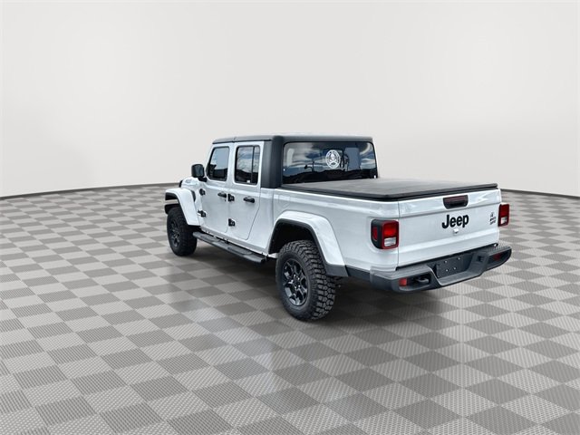 Used 2023 Jeep Gladiator Willys image 6