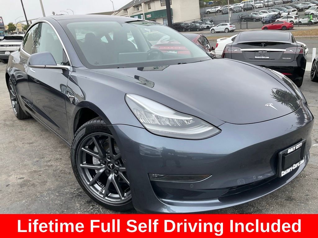 Used 2018 Tesla Model 3 Long Range RWD image 1