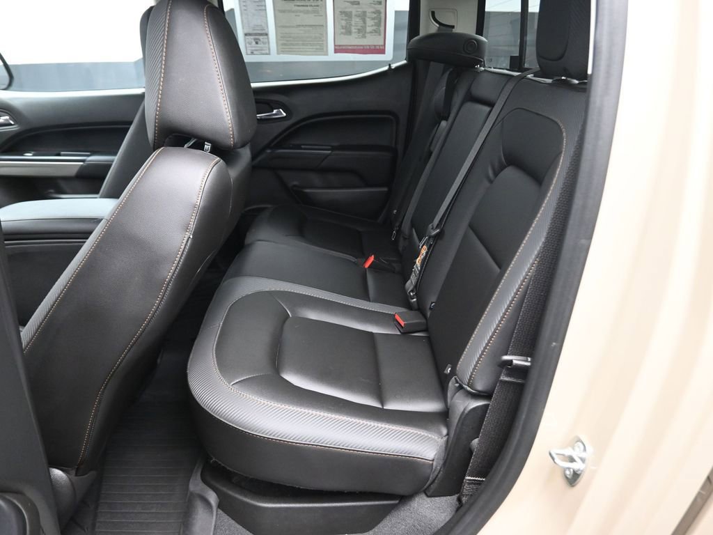 Used 2022 GMC Canyon AT4 image 11