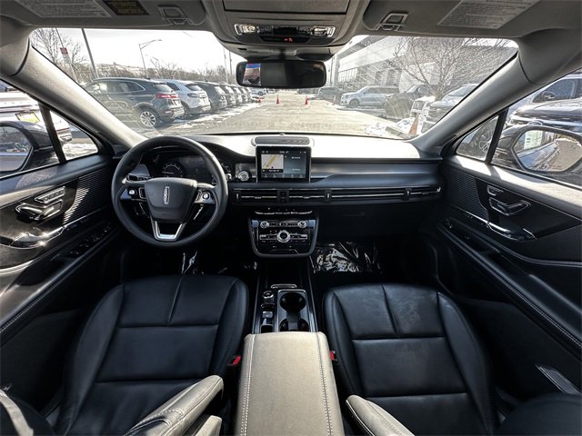 Certified 2022 Lincoln Corsair AWD w/ Equipment Group 101A image 3