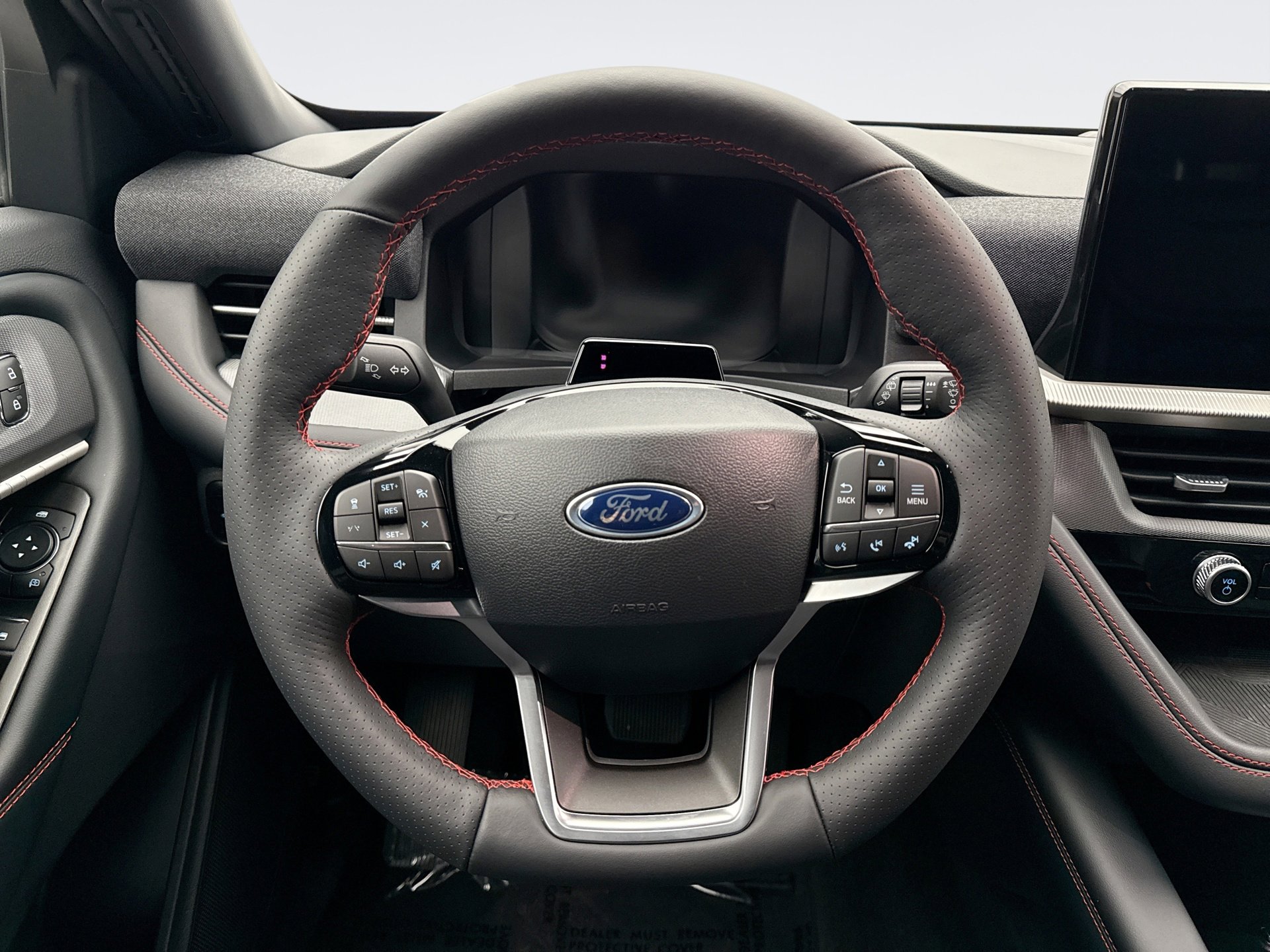Used 2025 Ford Explorer ST-Line image 12