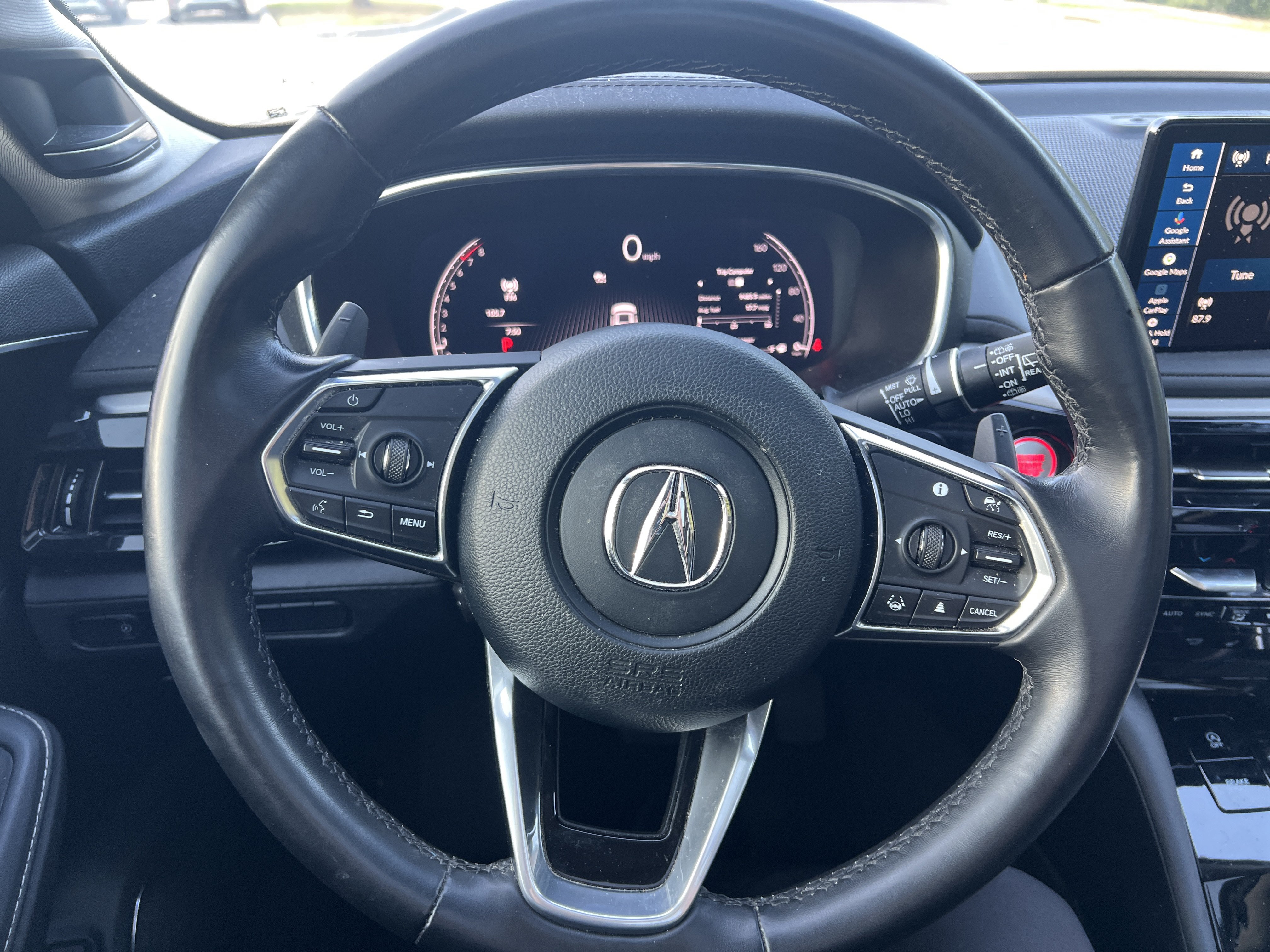 Used 2025 Acura MDX w/ Technology Package FWD image 15