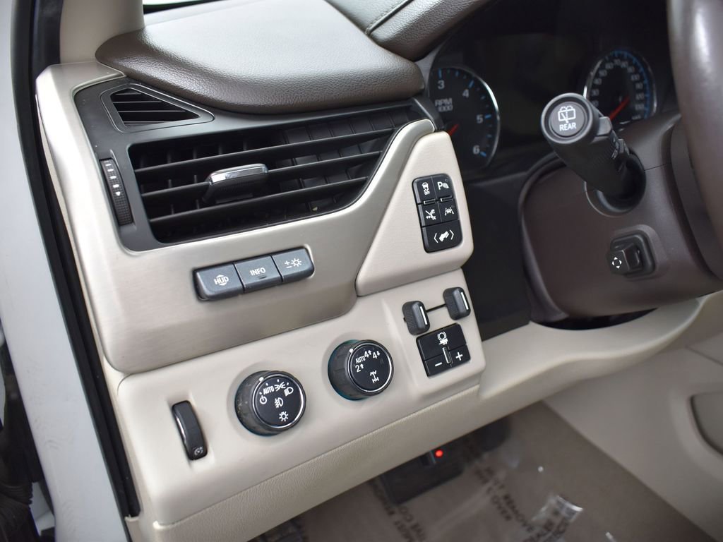 Used 2019 GMC Yukon XL Denali w/ Denali Ultimate Package image 12