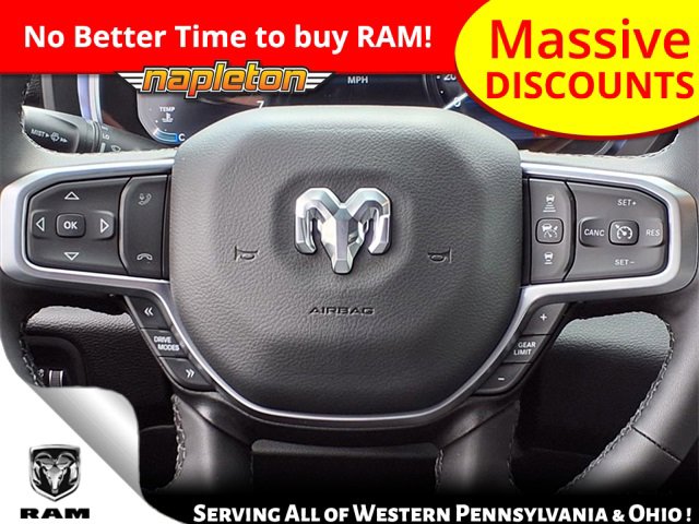 New 2026 RAM 1500 4x4 Crew Cab image 14
