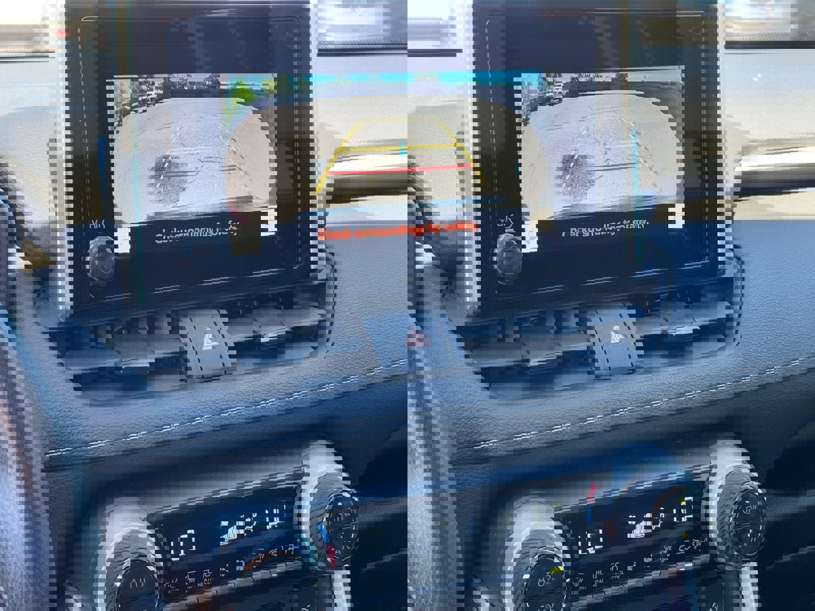 Used 2024 Toyota RAV4 XLE image 23