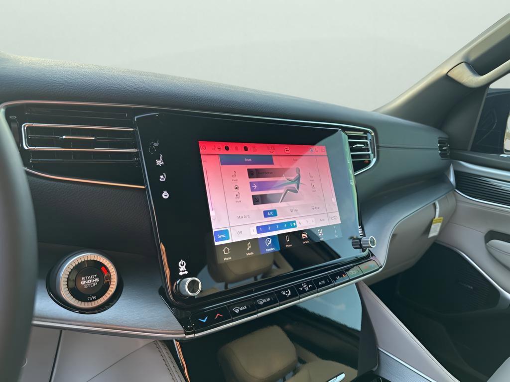 New 2025 Jeep Wagoneer 4WD w/ Convenience Group I image 35