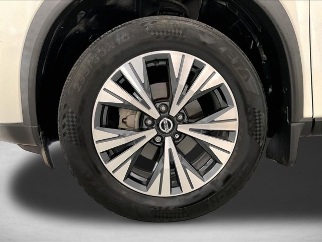 Used 2021 Nissan Rogue SV FWD image 10