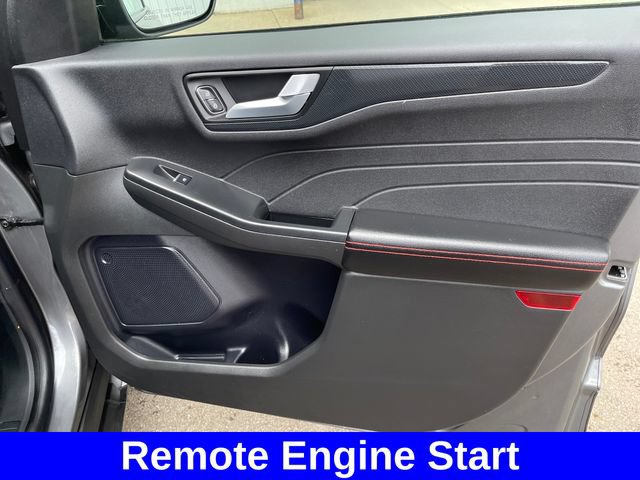 Used 2024 Ford Escape ST-Line w/ Tech Pack #1 AWD/4WD image 40