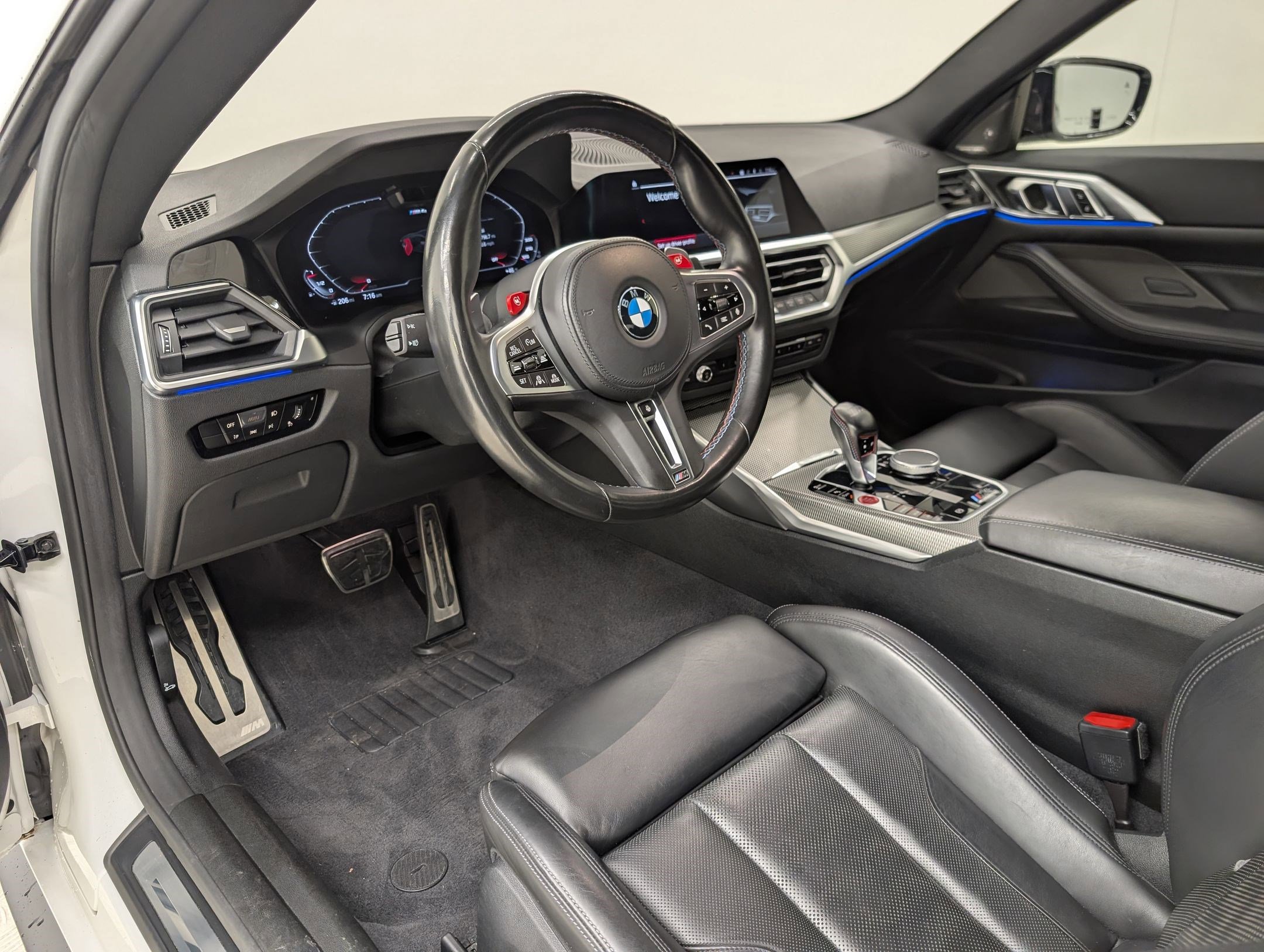 Used 2021 BMW M4 Competition w/ M Carbon Exterior Package image 4