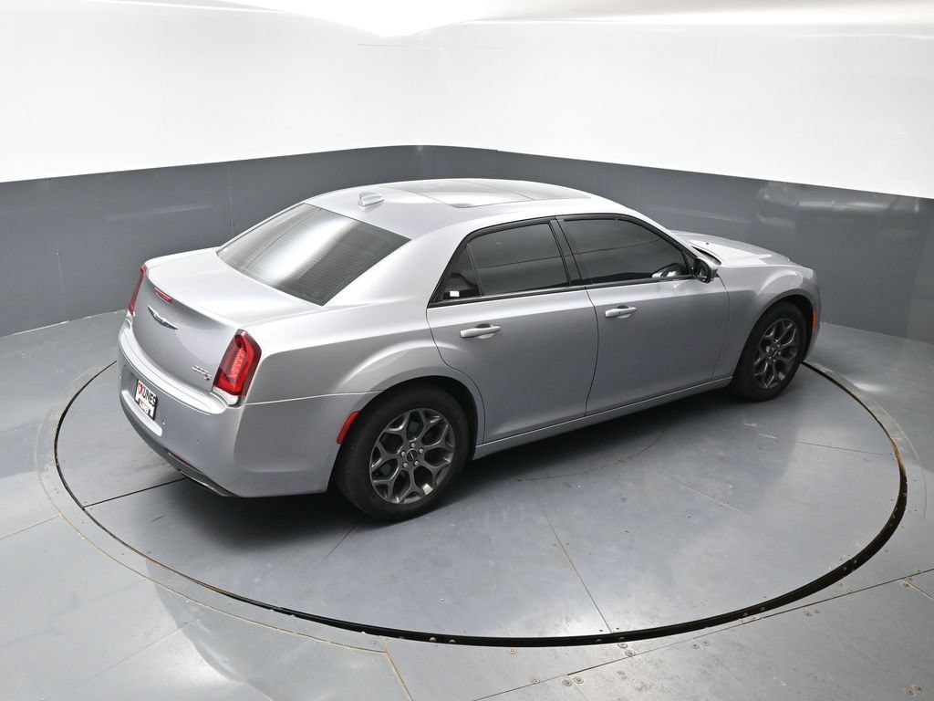Used 2018 Chrysler 300 S w/ 300S Premium Group 2 AWD/4WD image 14