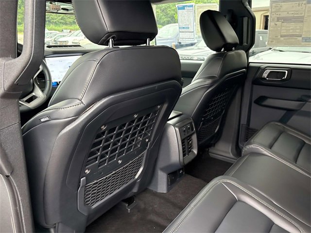 New 2025 Ford Bronco Badlands image 16