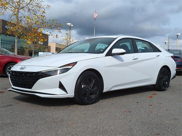 Certified 2023 Hyundai Elantra Blue image 2