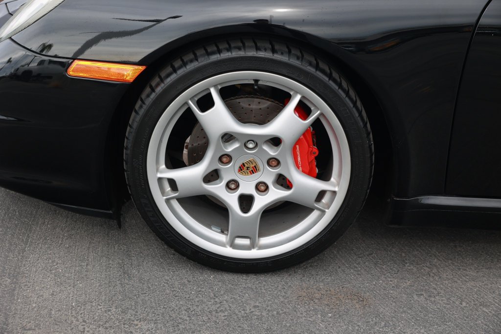Used 2006 Porsche 911 Carrera S RWD image 14