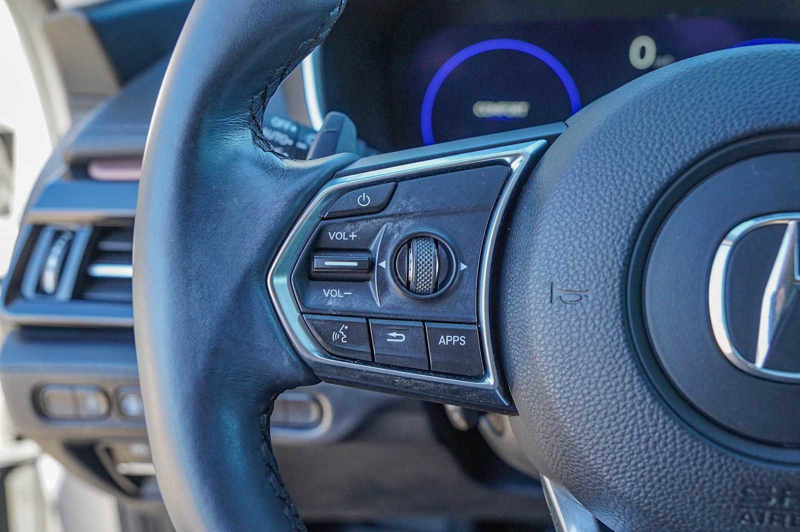 Used 2022 Acura MDX FWD w/ Technology Package image 13