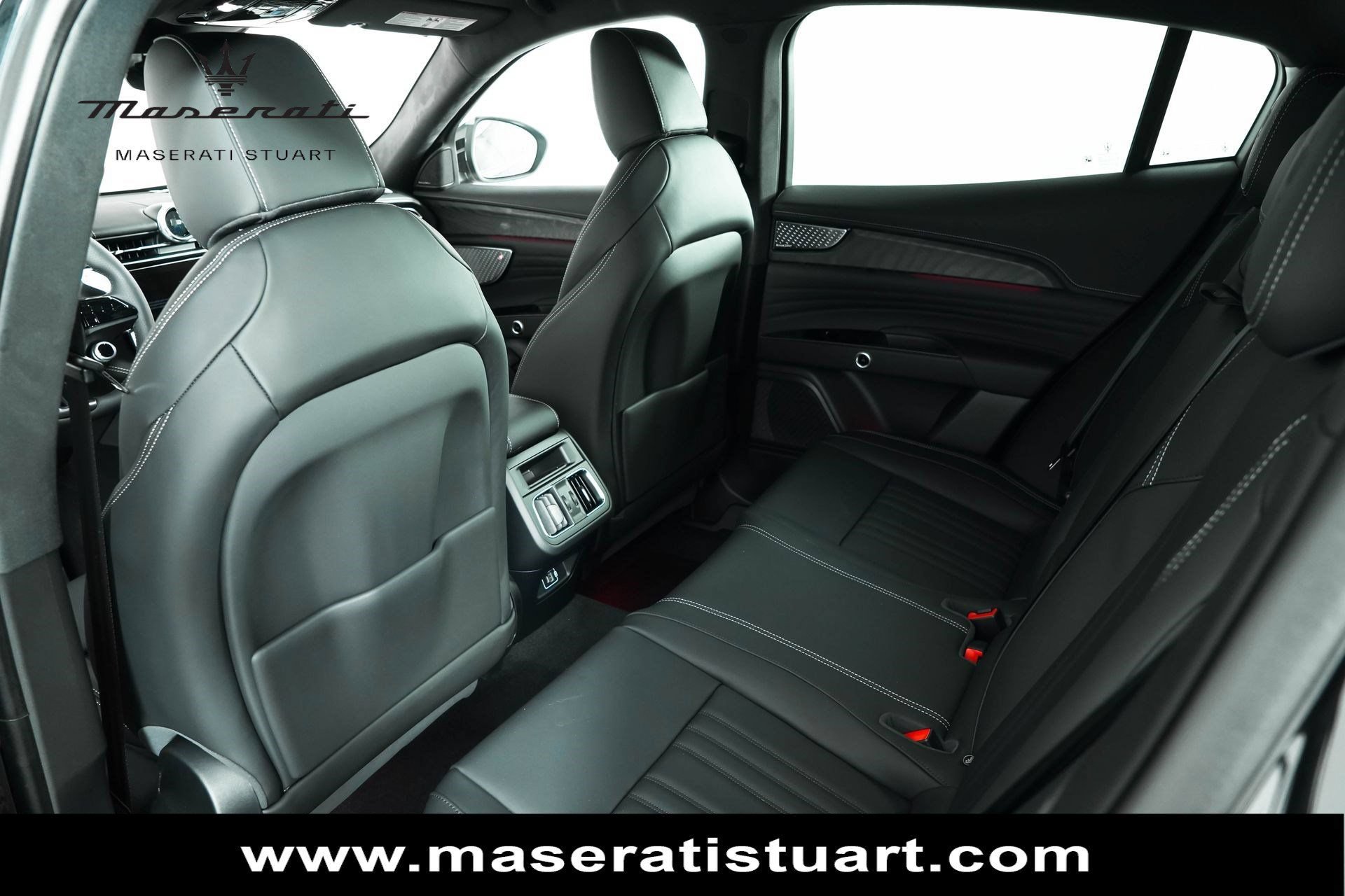 New 2025 Maserati Grecale GT AWD/4WD image 25