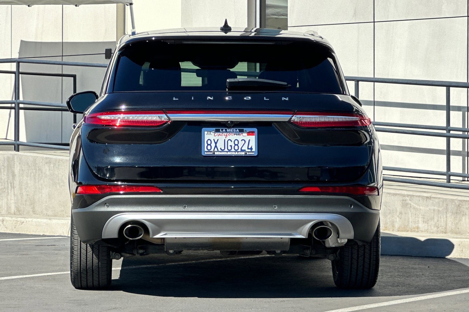 Used 2020 Lincoln Corsair Reserve image 4