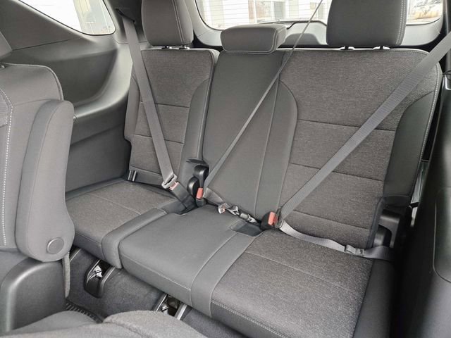 New 2026 Chevrolet Traverse LT w/ Sun and Wheel Package image 11