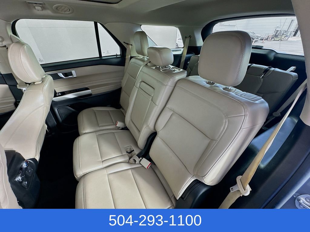 Used 2022 Ford Explorer XLT w/ Equipment Group 202A image 25