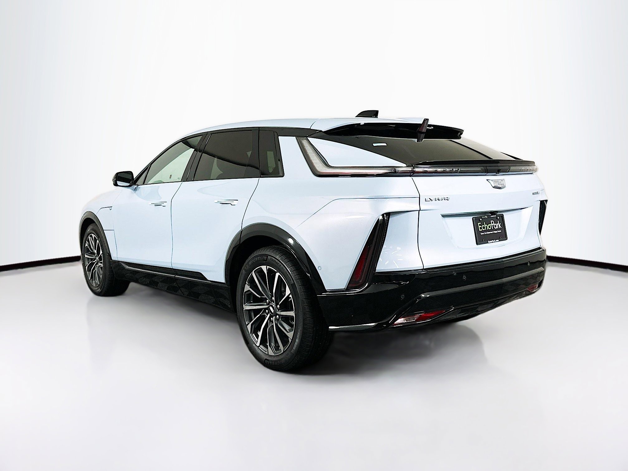 Used 2025 Cadillac Lyriq Sport image 5